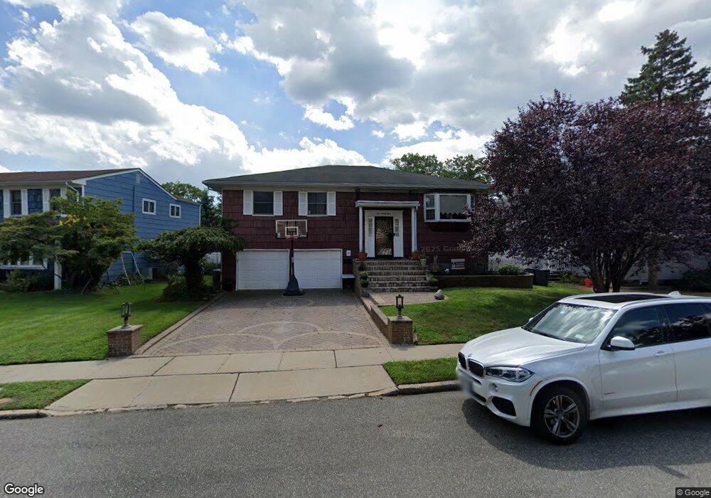 191 Berryhill Ct, West Hempstead, NY 11552 - photo 1