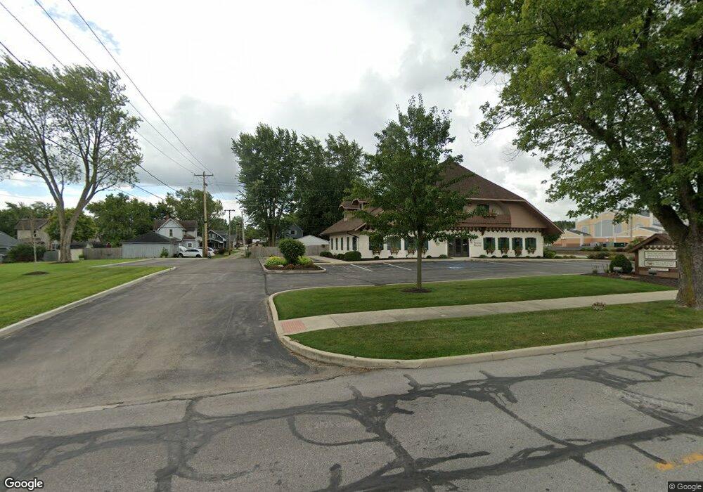 356 W Main St, Berne, IN 46711 - photo 1