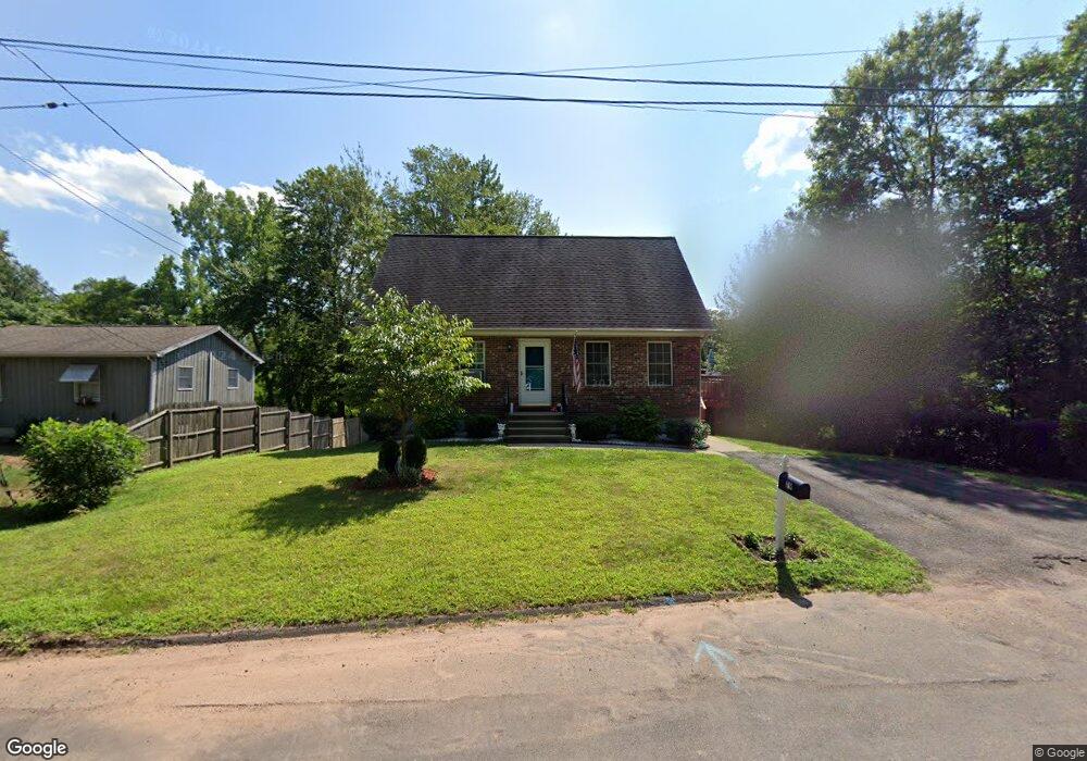 79 Phedon Pkwy, Middletown, CT 06457 - photo 1