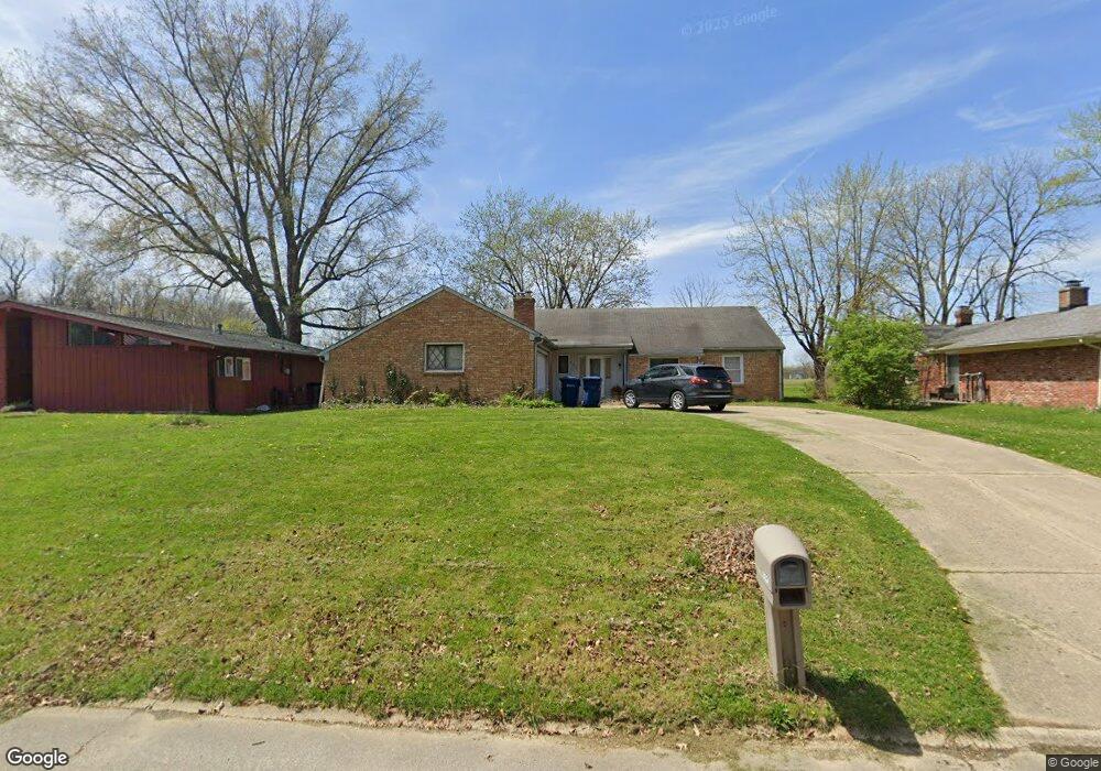 823 Bittersweet Ln, Anderson, IN 46011 - photo 1