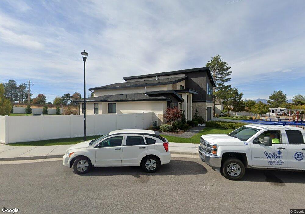 1876 E Quail Crest Ln, Sandy, UT 84092 - photo 1