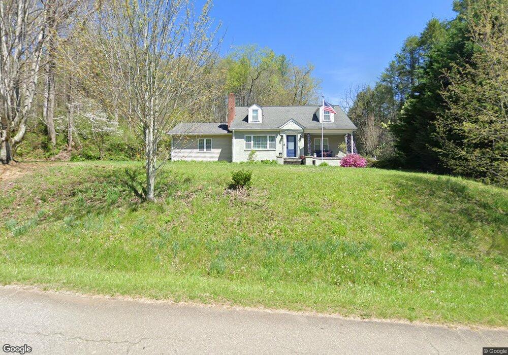 304 Walking Rd, Burnsville, NC 28714 - photo 1