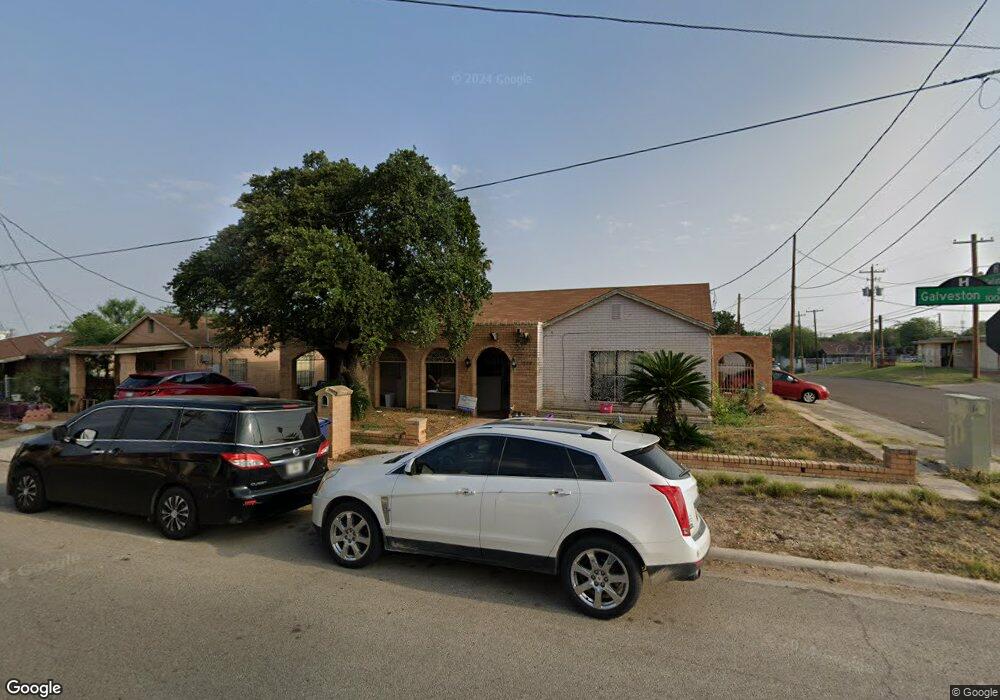 1020 Galveston St, Laredo, TX 78040 - photo 1