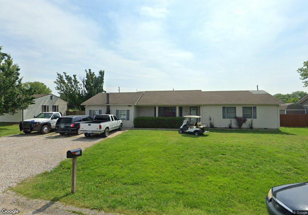 203 Elm Ave, Altamont, KS 67330 - photo 1