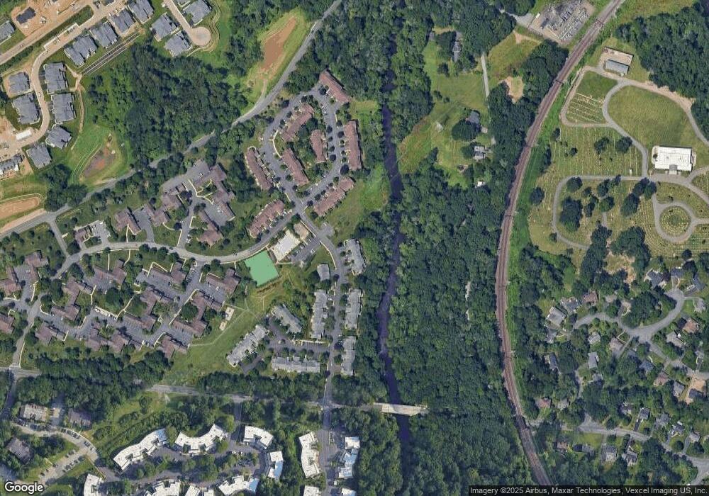 38 Coachlight Dr, Chatham, NJ 07928 - photo 1