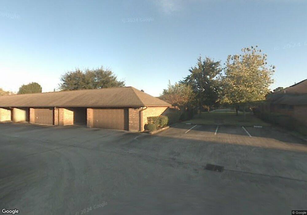 211A Skyview Terrace unit 201, Friendswood, TX 77546 - photo 1