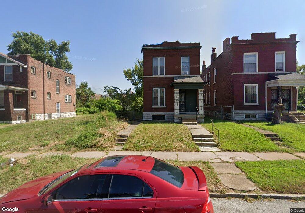 4634 Pope Ave, Saint Louis, MO 63115 - photo 1