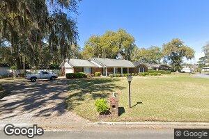 511 N Paxton Dr, Savannah, GA 31406