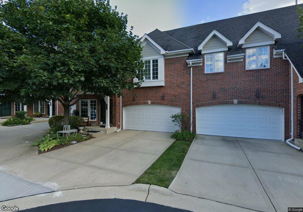 124 E Knighton Place, Elmhurst, IL 60126 - photo 1