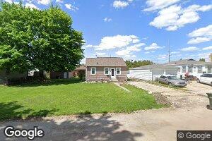 610 Dundee Ave, Waterloo, IA 50701