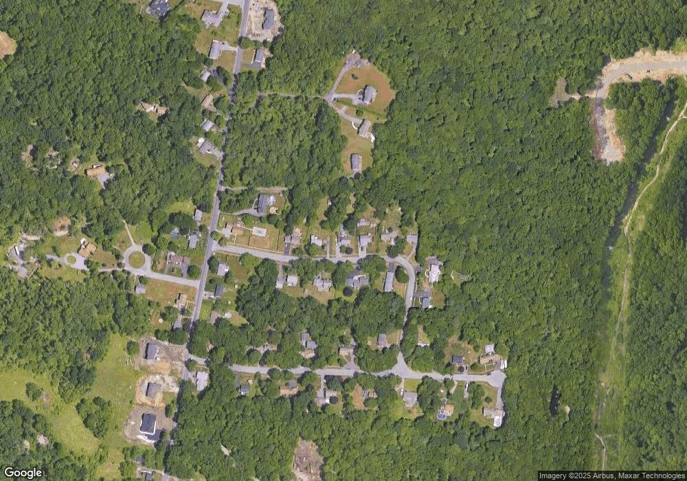 48 Caribou Ln, Swansea, MA 02777 - photo 1