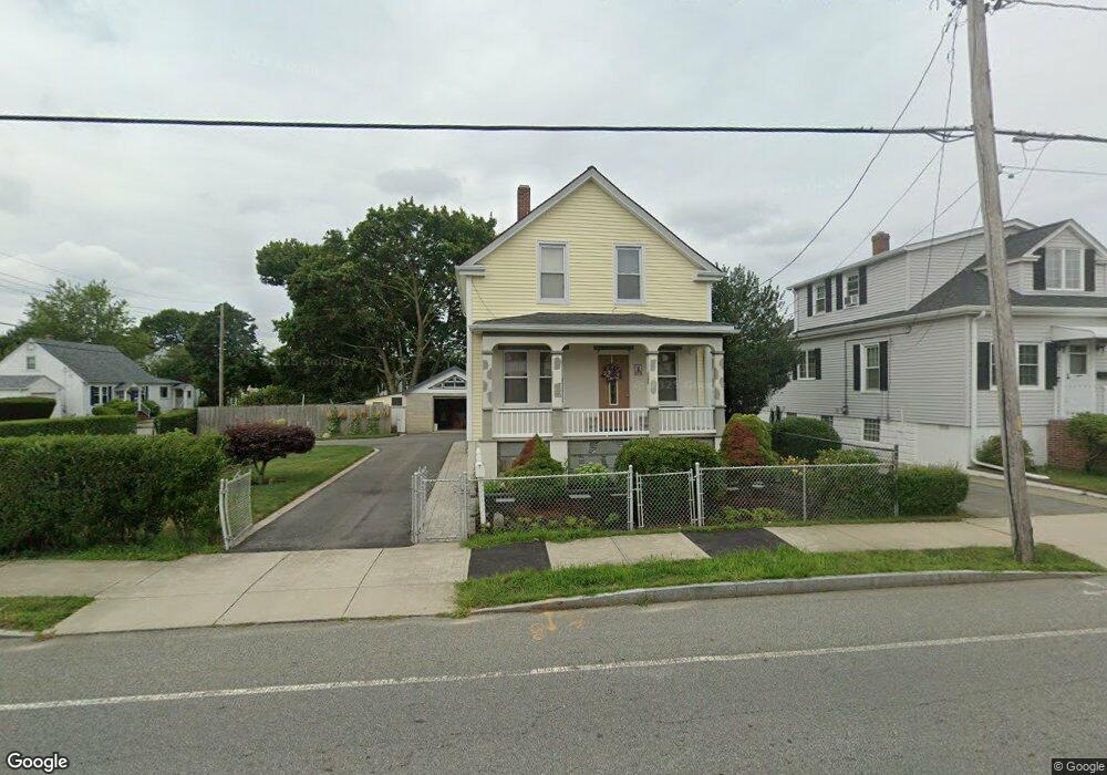 685 Dartmouth St, South Dartmouth, MA 02748 - photo 1