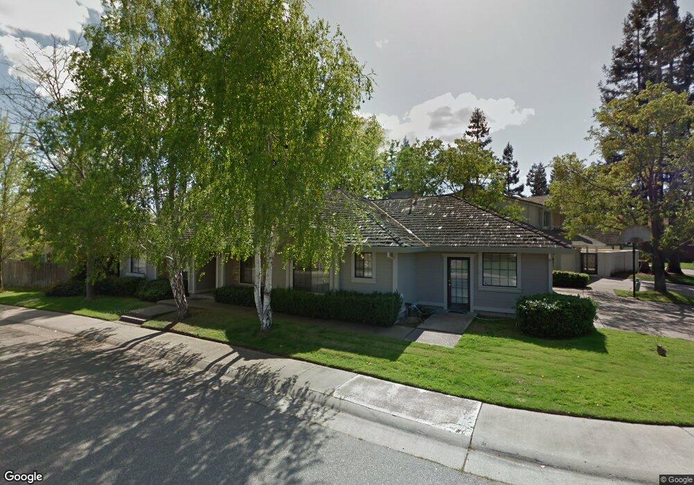 5132 Stoneglen Way, Elk Grove, CA 95758 - photo 1
