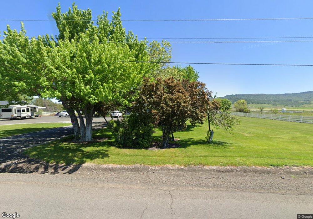 5472 Mclaughlin Dr, Central Point, OR 97502 - photo 1