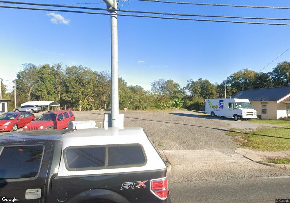 703 S Cannon Blvd, Shelbyville, TN 37160 - photo 1