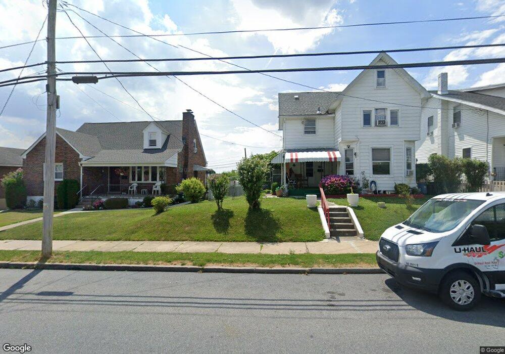 864 N Maxwell St, Allentown, PA 18109 - photo 1