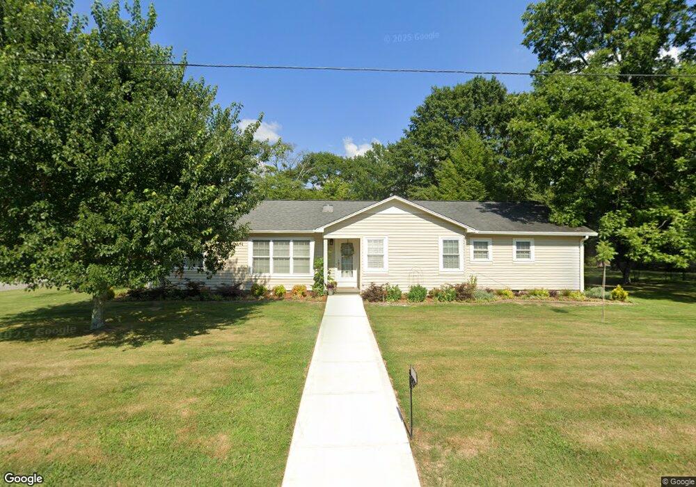 1310 4th Ave NE, Cullman, AL 35055 - photo 1