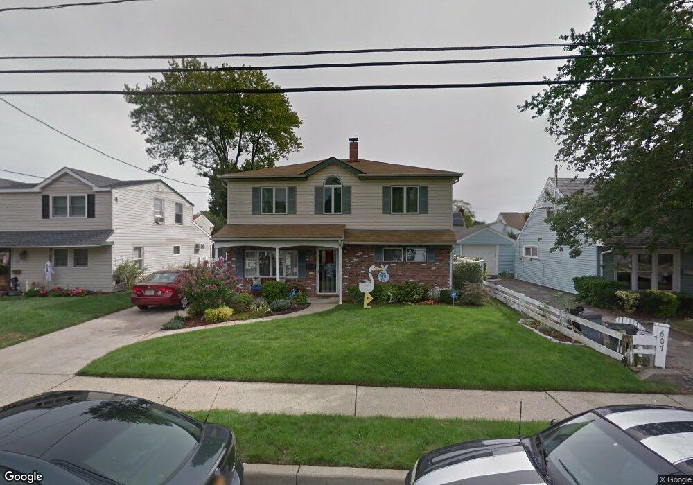 605 Farmers Ave, Bellmore, NY 11710 - photo 1