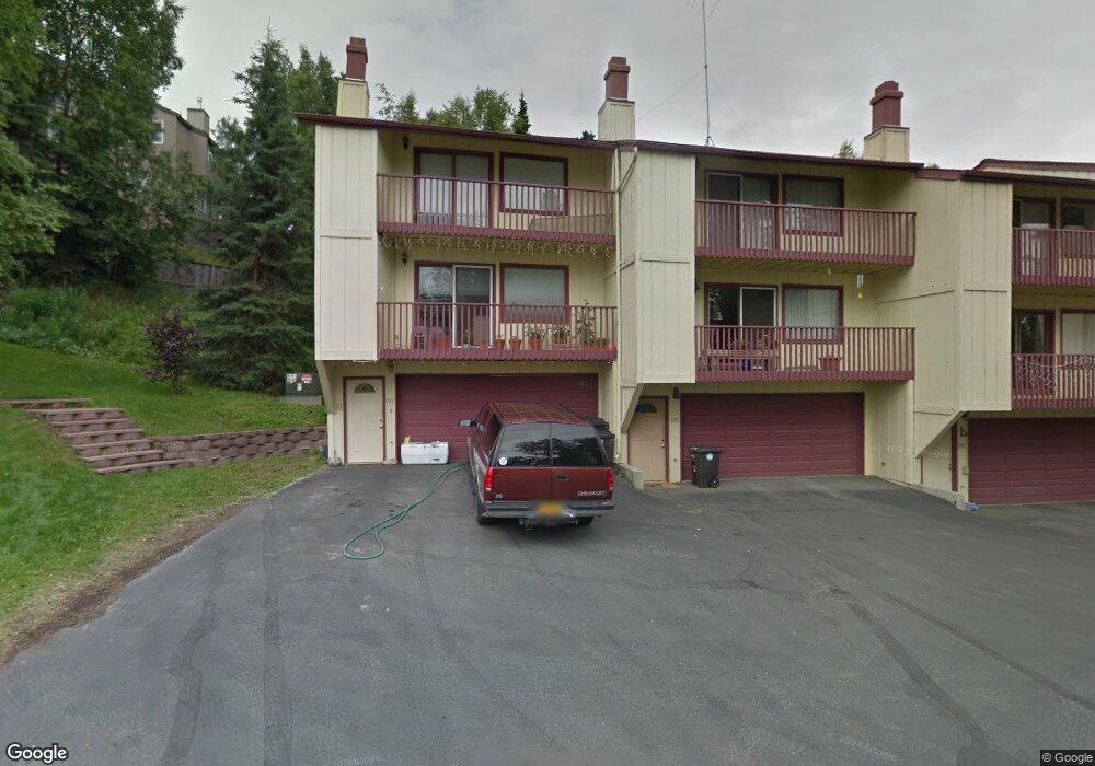 927 Clay Ct unit 8, Anchorage, AK 99503 - photo 1