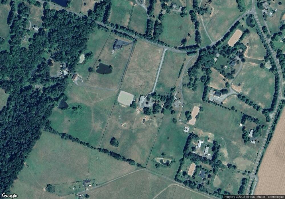 8625 Woodward Rd, Marshall, VA 20115 - photo 1