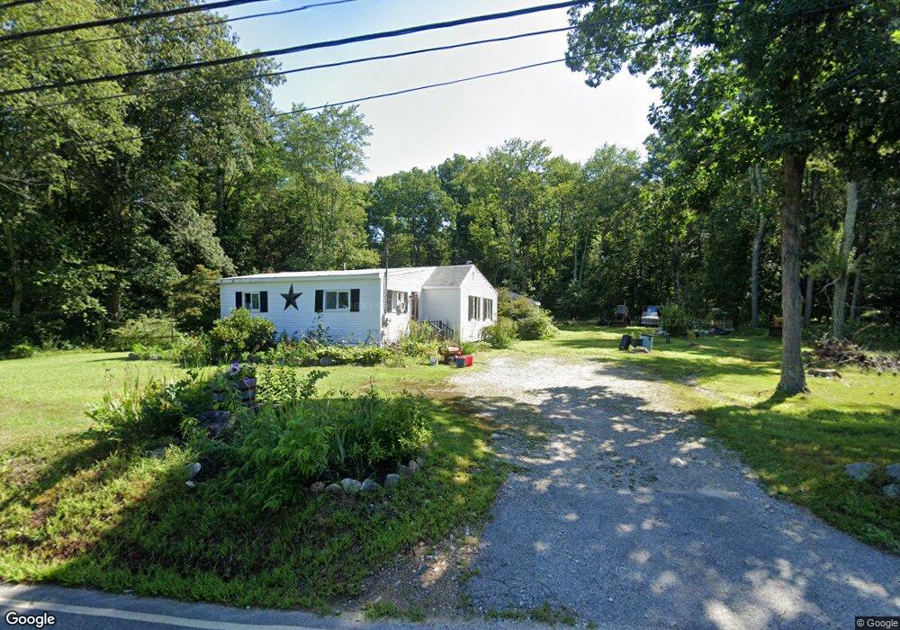 301 E Putnam Rd, Putnam, CT 06260 - photo 1