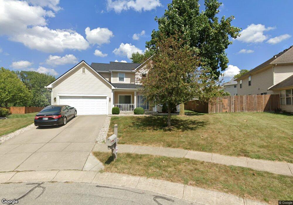 10341 Crestridge Ct, Fishers, IN 46037 - photo 1