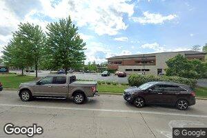 7 N Madison St, Oswego, IL 60543