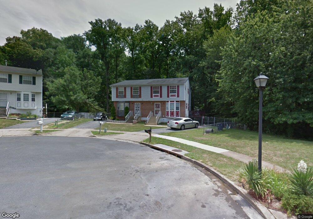 926 Central Hills Ln, Hyattsville, MD 20785 - photo 1