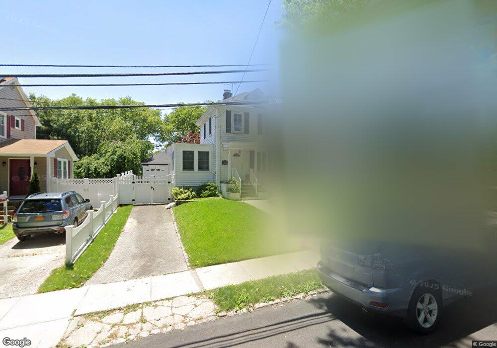 126 Bache Ave, Staten Island, NY 10306 - photo 1