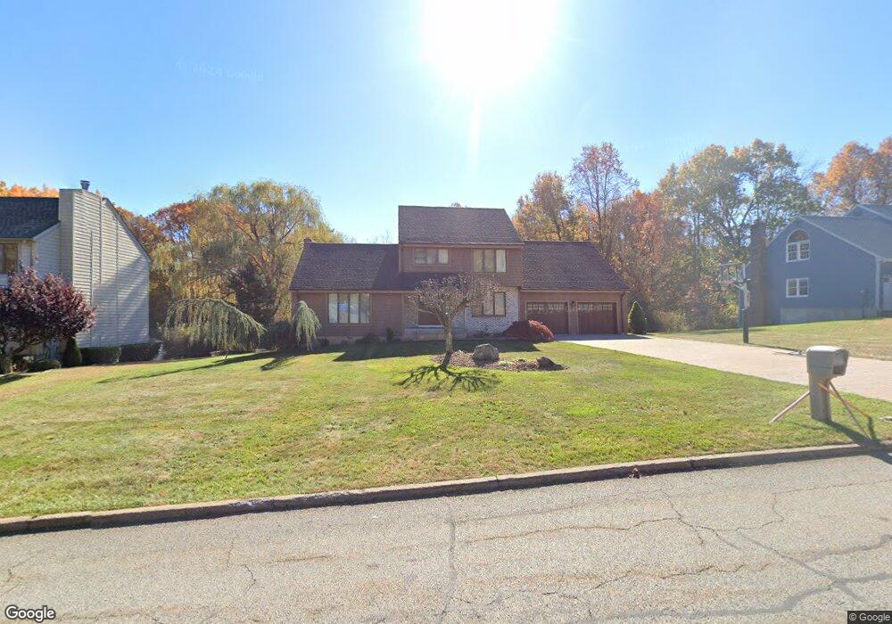 111 Streamside Ln, New Britain, CT 06052 - photo 1