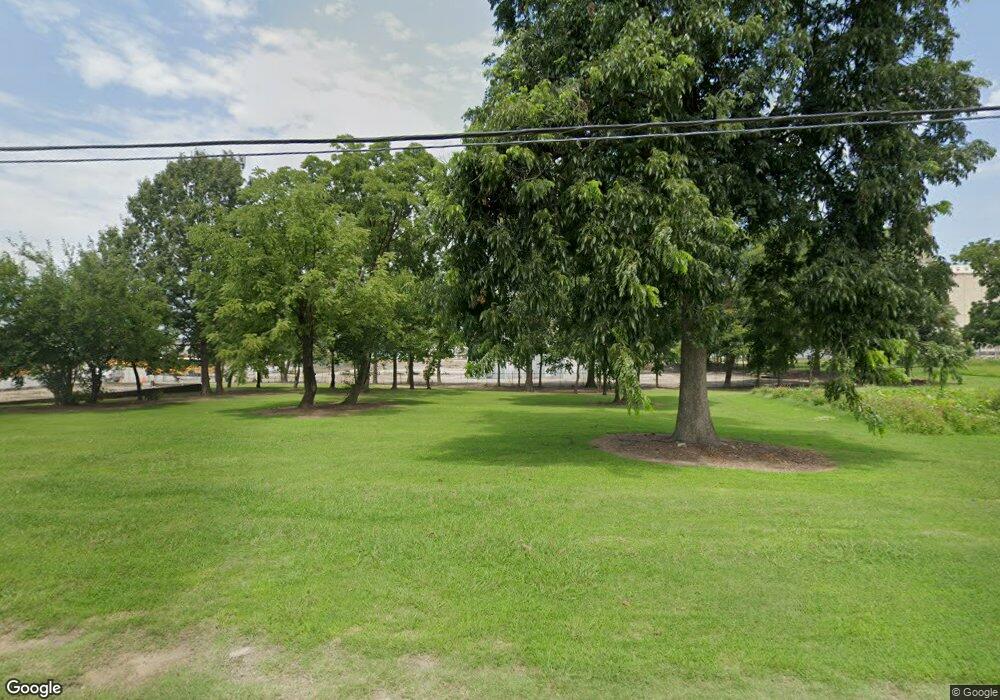 1314 Oakhurst St, Jonesboro, AR 72401 - photo 1