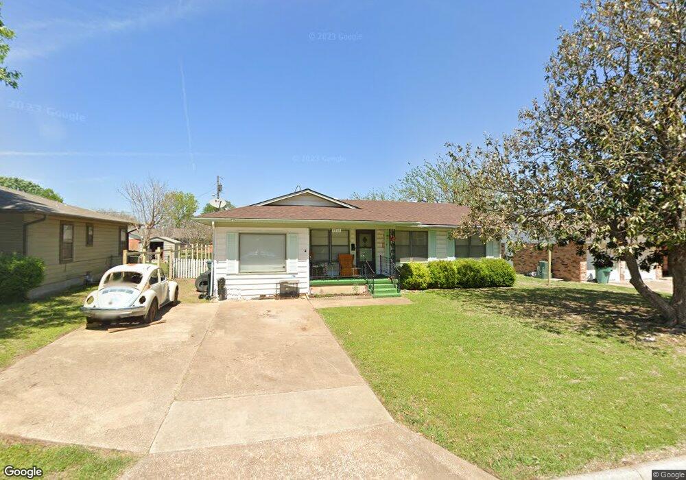1715 E Ann Ave, Sherman, TX 75090 - photo 1