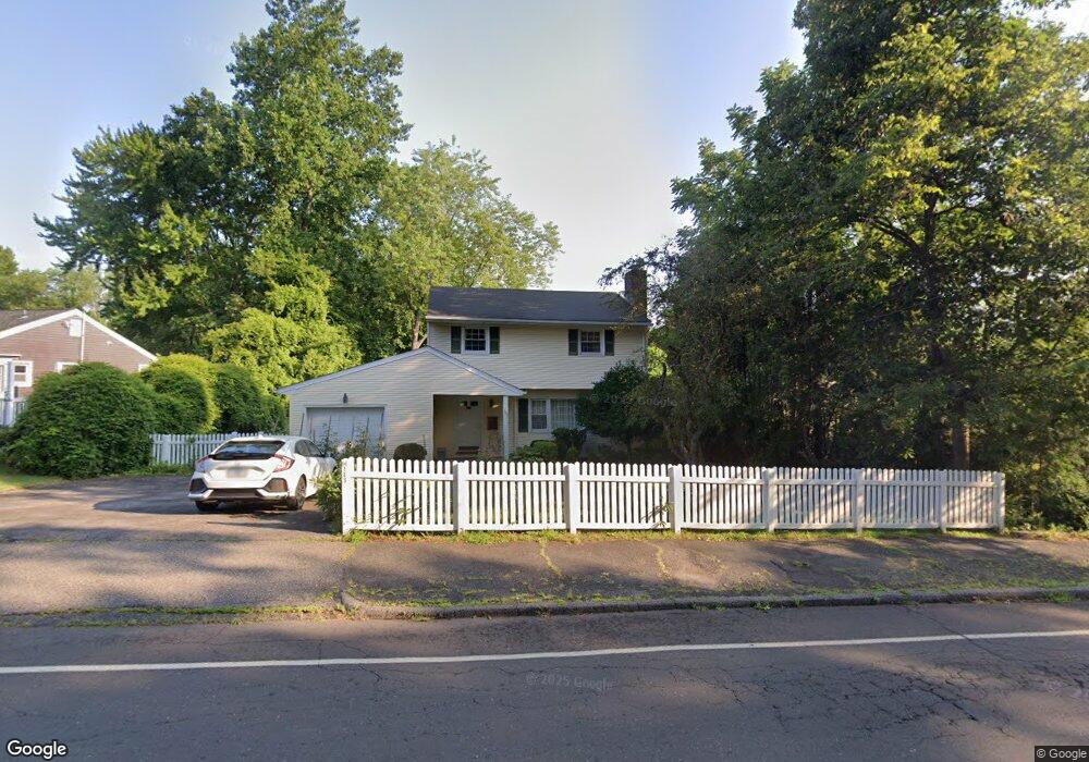 143 Toms Rd, Stamford, CT 06906 - photo 1