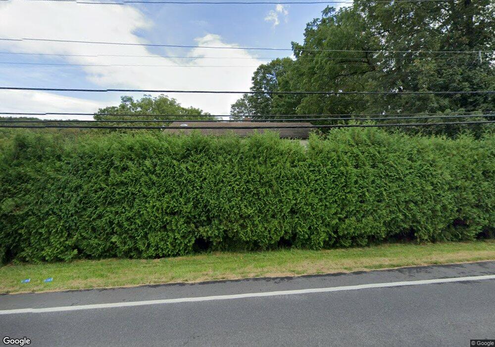 196 Vineyard Ave, Highland, NY 12528 - photo 1