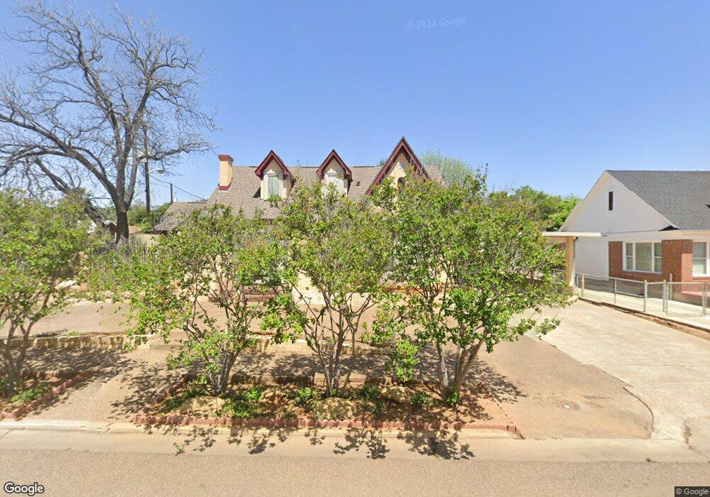 1402 Mier St, Laredo, TX 78040 - photo 1