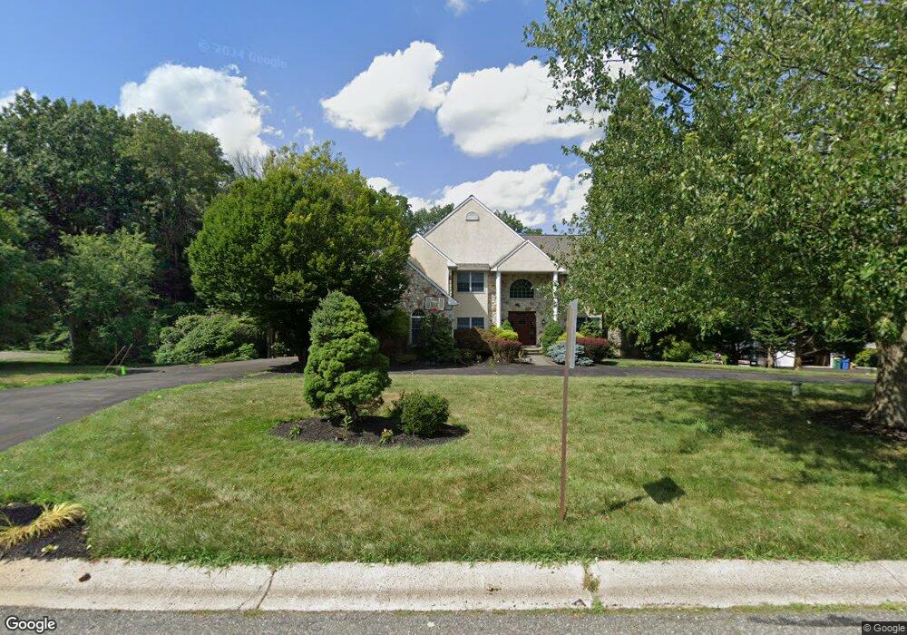 1090 Antler Dr, Glen Mills, PA 19342 - photo 1