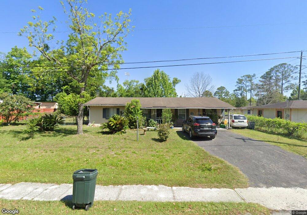 7221 Ridgeway Rd N, Jacksonville, FL 32244 - photo 1
