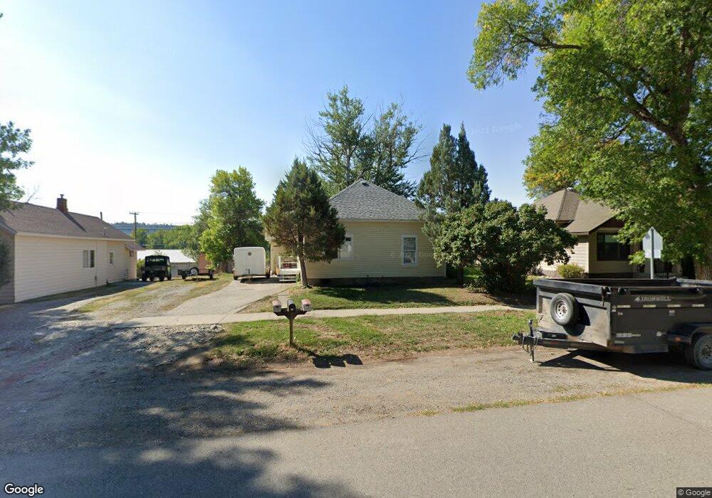 37 E 1st Ave N, Columbus, MT 59019 - photo 1