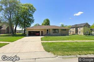 603 S Saunders Ave, Sutton, NE 68979