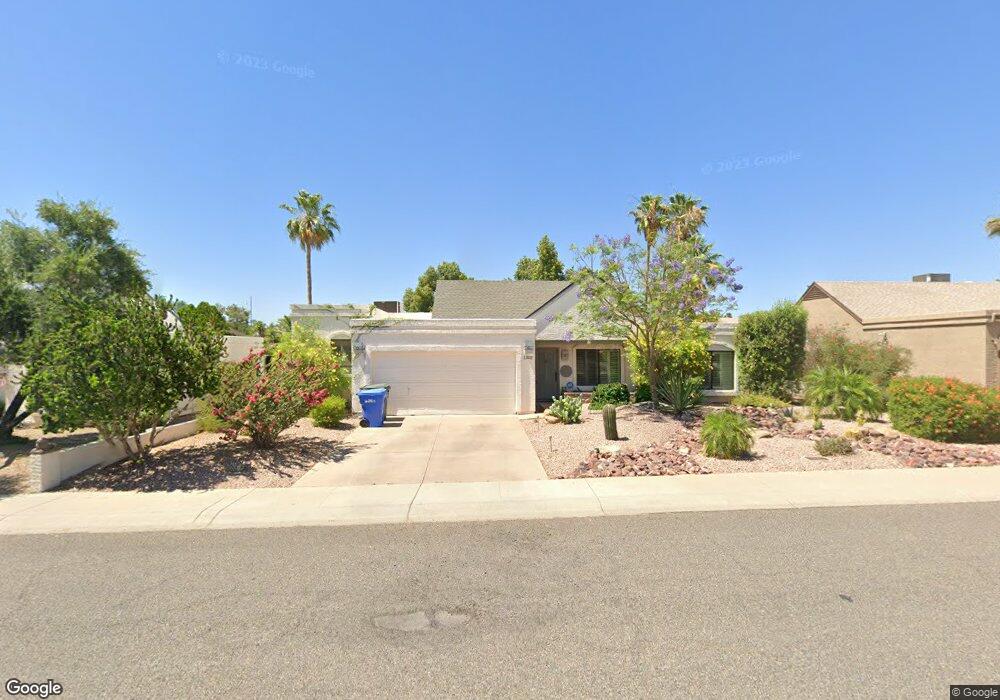 1302 E Wickieup Ln, Phoenix, AZ 85024 - photo 1