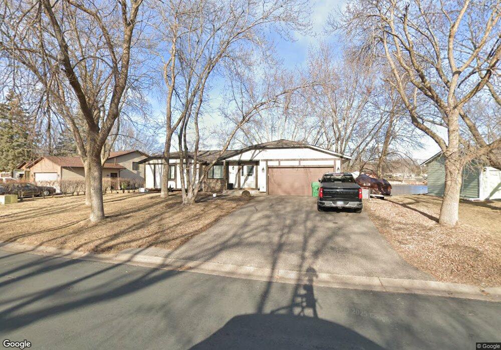 10070 Saratoga Way, Maple Grove, MN 55369 - photo 1