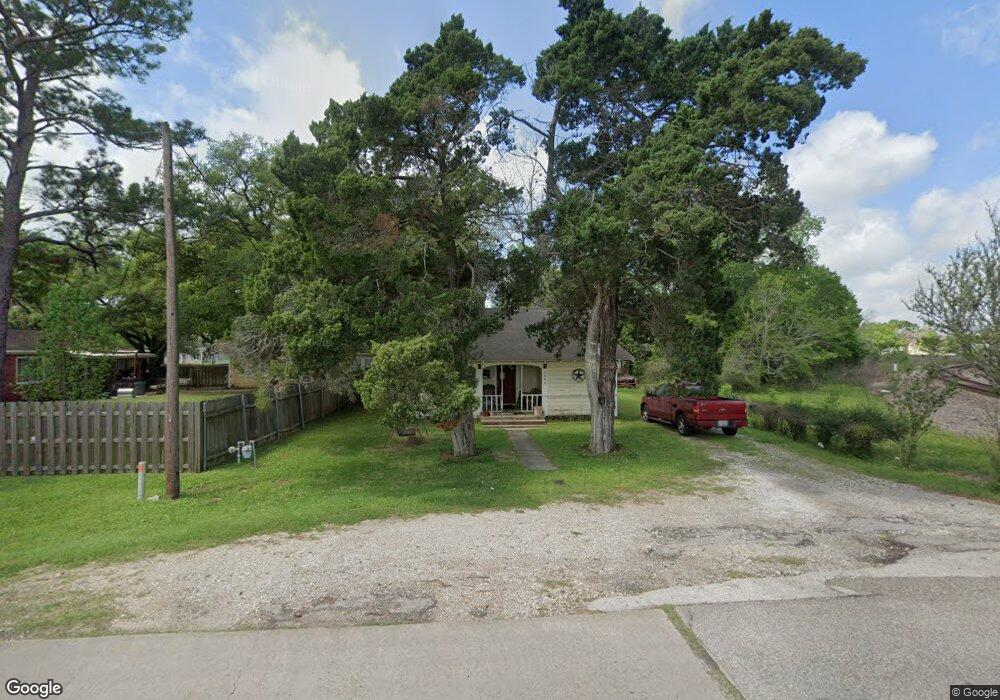 2808 Avenue K, Bay City, TX 77414 - photo 1