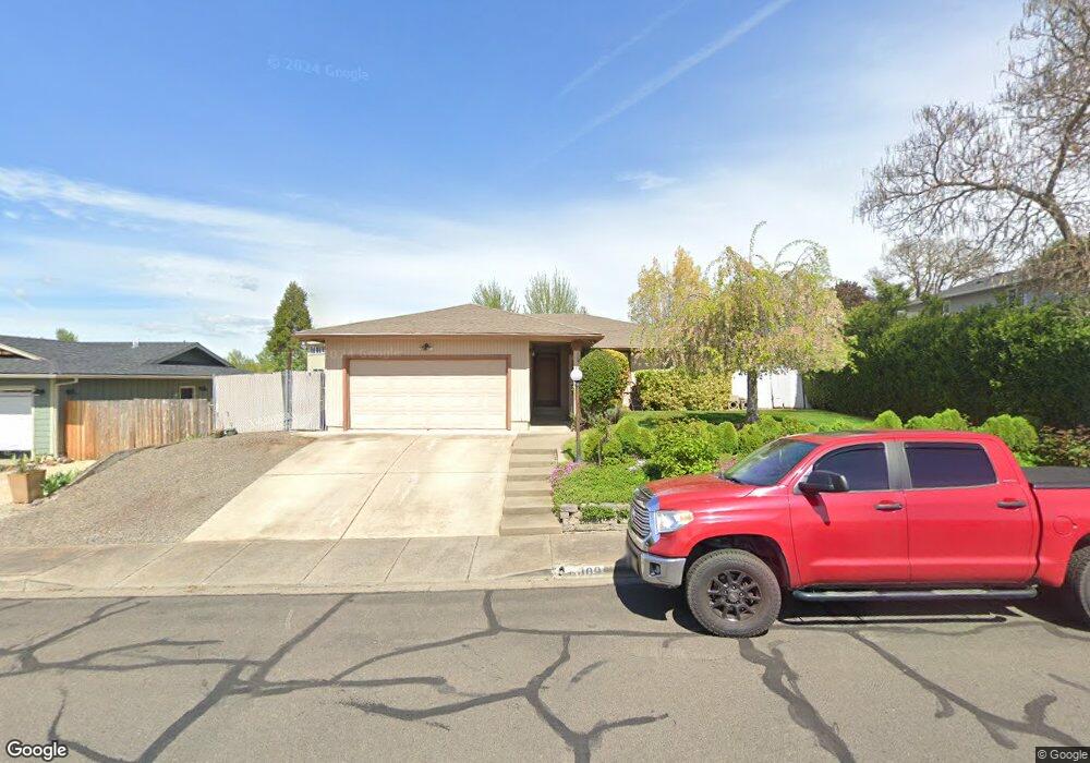 6000 Rock Way, Central Point, OR 97502 - photo 1