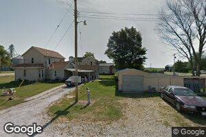 109 W Center St, West Point, IL 62380