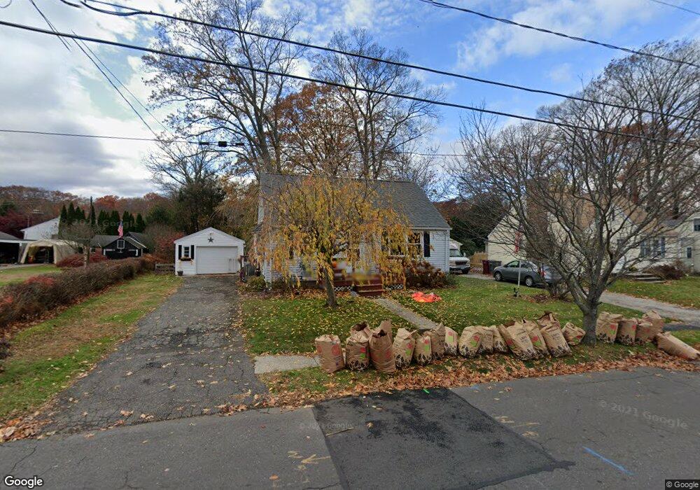 138 N Hoadley St, Naugatuck, CT 06770 - photo 1