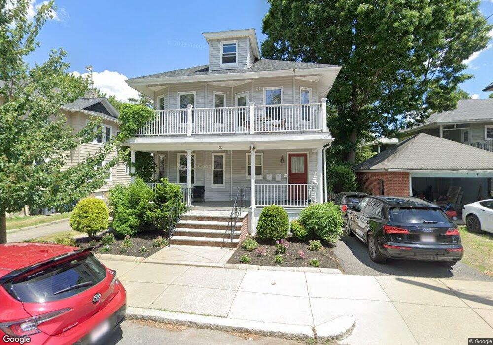 70 Wren St, West Roxbury, MA 02132 - photo 1