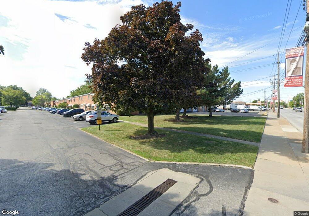 30504 Euclid Ave unit 1A, Wickliffe, OH 44092 - photo 1