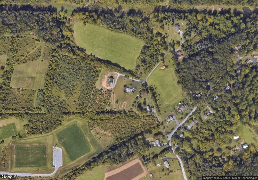 70 Eshelman Ln, Mohnton, PA 19540 - photo 1