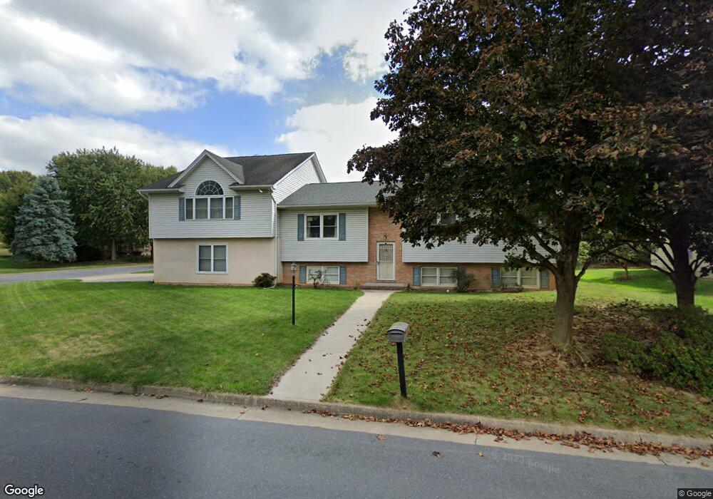 821 Broadview Dr, Harrisonburg, VA 22802 - photo 1