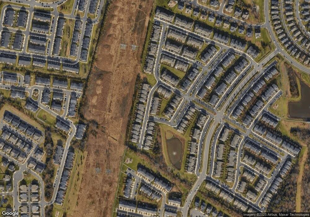 25122 Sweet Myrtle Square, Aldie, VA 20105 - photo 1